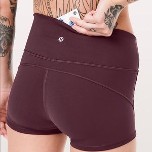 Lululemon size 8 In Movement Short Everlux 2.5”